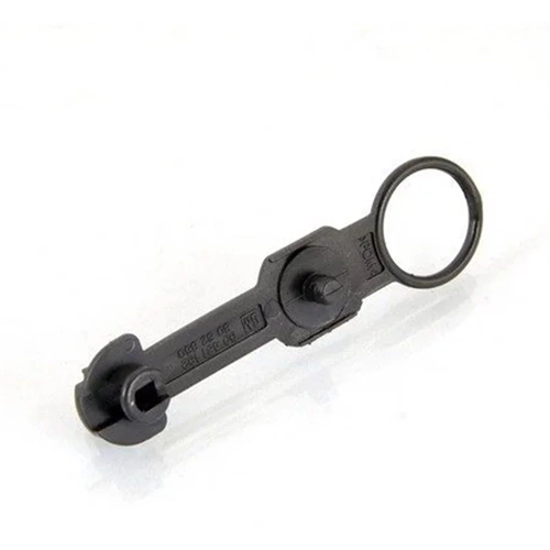 BAGAJ HALI KLİPSİ CORSA C -METTE-
