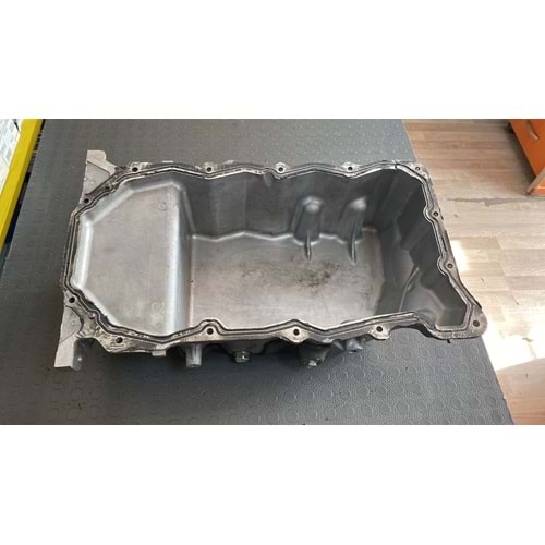 MOTOR YAĞ KARTERİ CAPTİVA C100 MANUEL VİTES İÇİN -ÇIKMA-