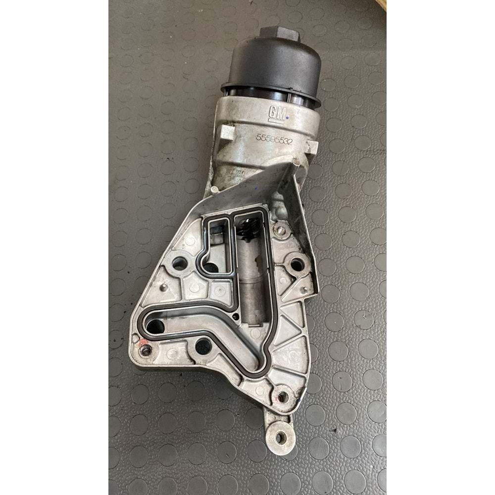 YAĞ FİLTRE SOĞUTUCU GÖVDE VE KAPAK İNSİGNİA A20DTH -ÇIKMA-